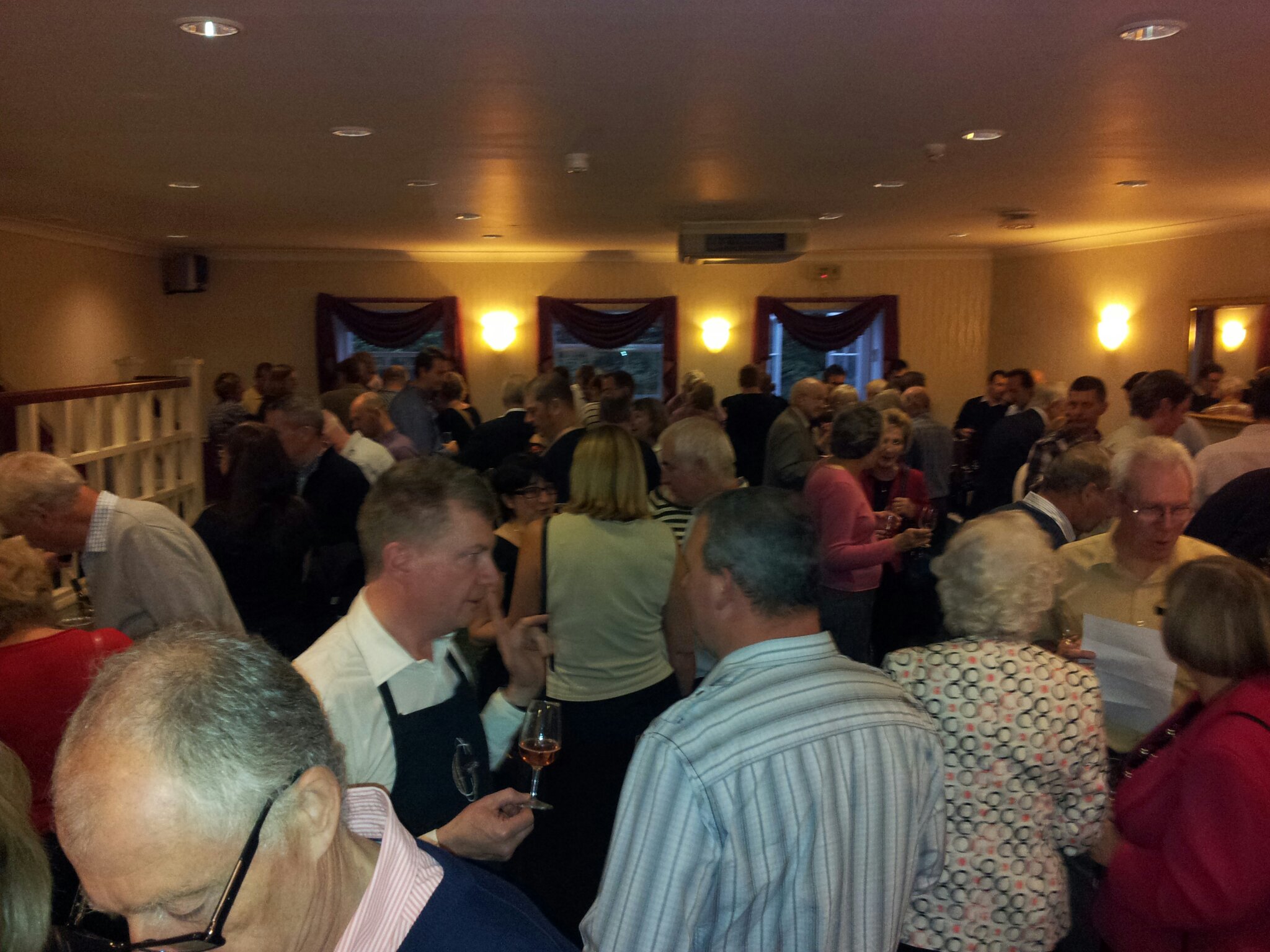 Fareham Wine Cellar Portfolio Wines Tasting 2012 (15)