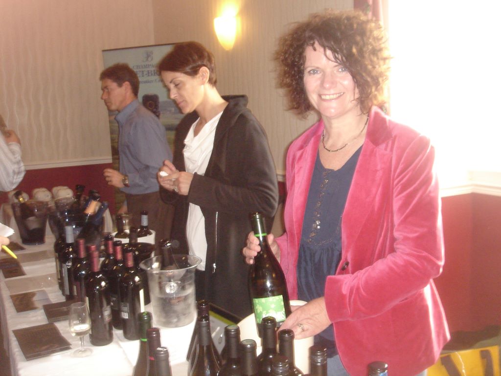 Katie Jones at Fareham Wine Cellar Portfolio Wines Tasting 2012 (11) - Copy