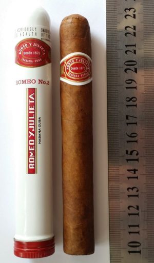Romeo y Julieta No 2 Cigars Tubos - 1 Single Cigar