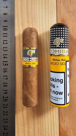 Cohiba Medio Siglo Tubos - 1 Single Cigar