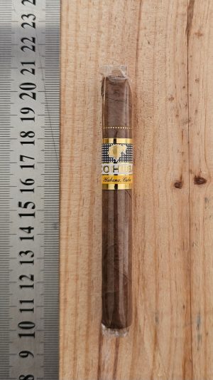 Cohiba Wide Short Cigars - Pack of 6